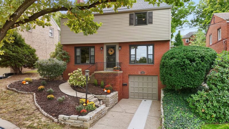 932 Country Club Drive — photo 2