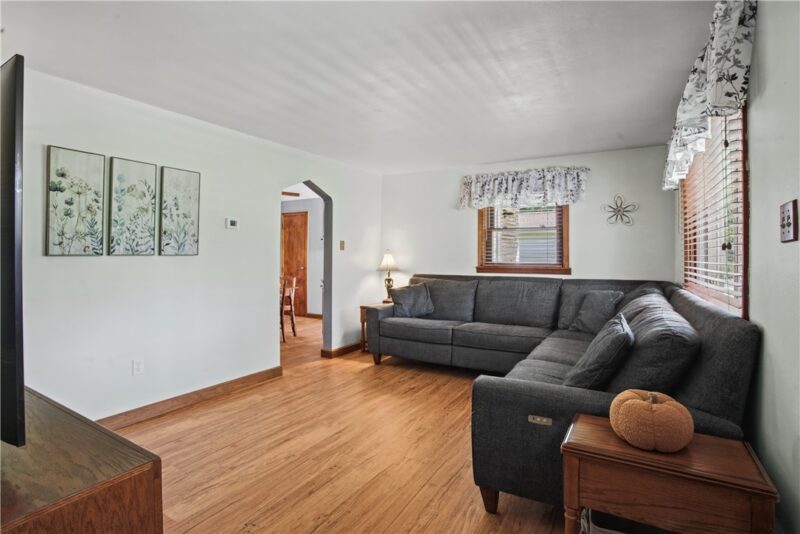 28 Richard Street — photo 8