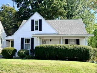 204 Seneca Dr — photo 2