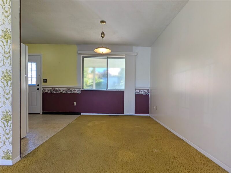 9999 Laurel Avenue — photo 6