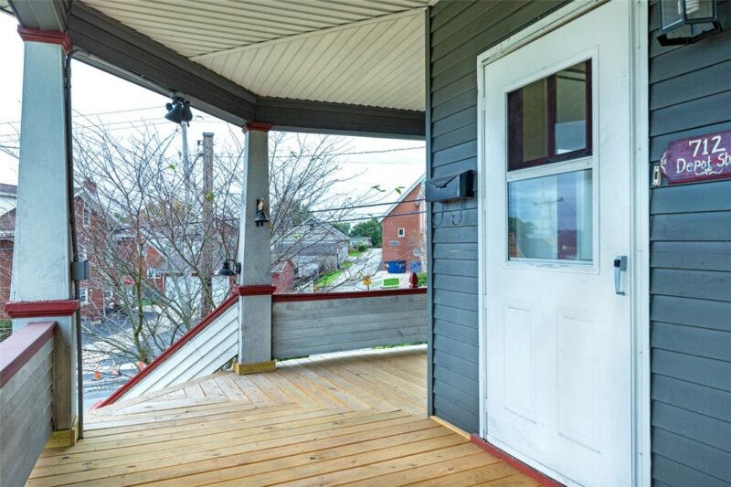 712 Depot St — photo 7