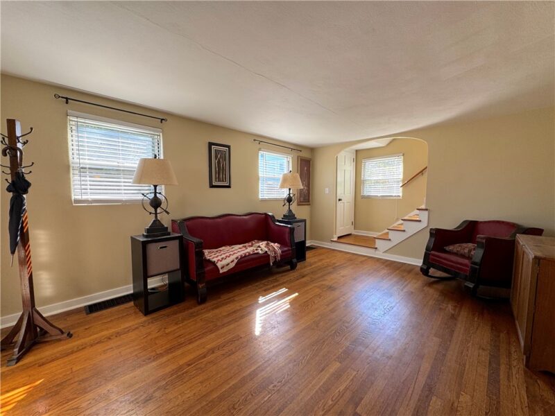410 Hawthorne Ave — photo 6