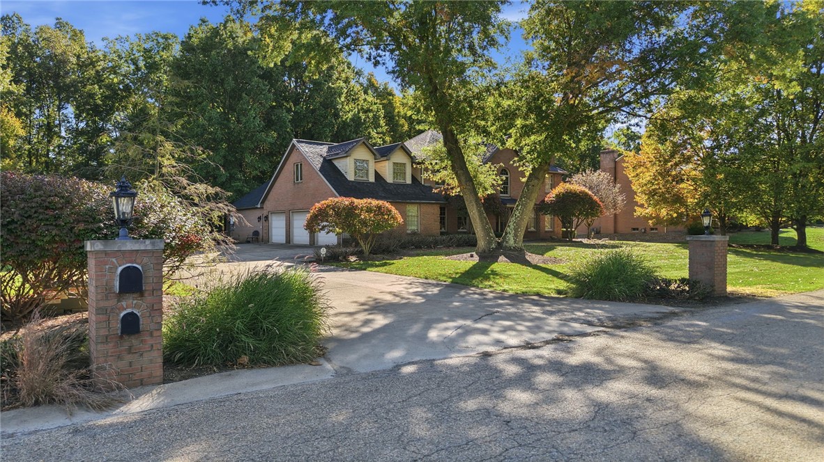 975 Brandywine Drive — photo 1