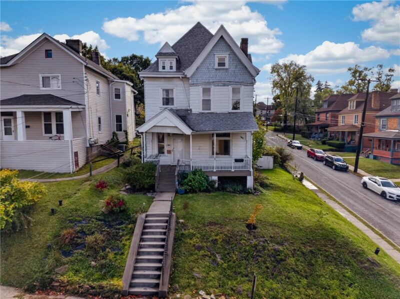 29 Warren St — photo 4
