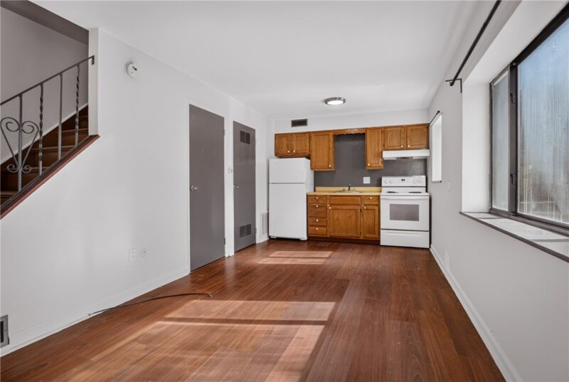 90 Vilsack St — photo 5