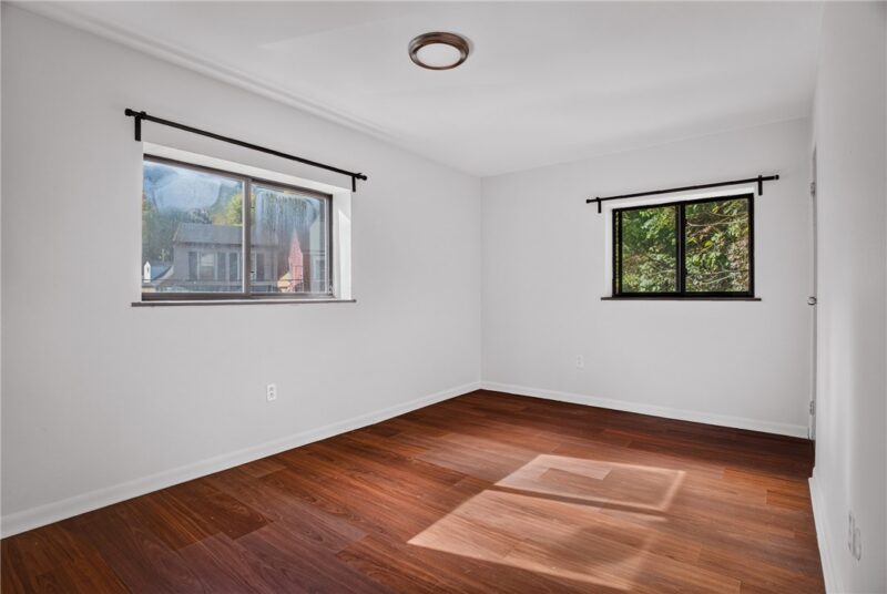 90 Vilsack St — photo 8
