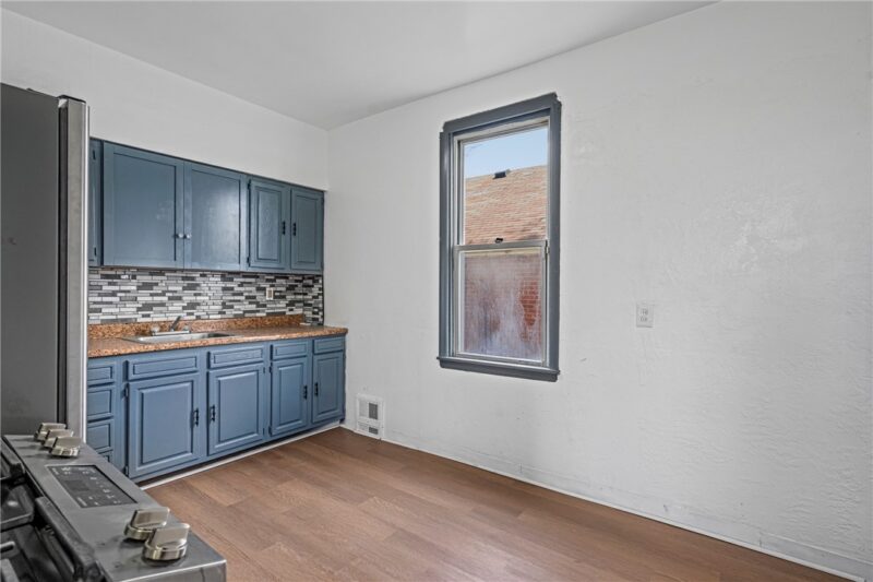 519 Wilson Avenue — photo 8