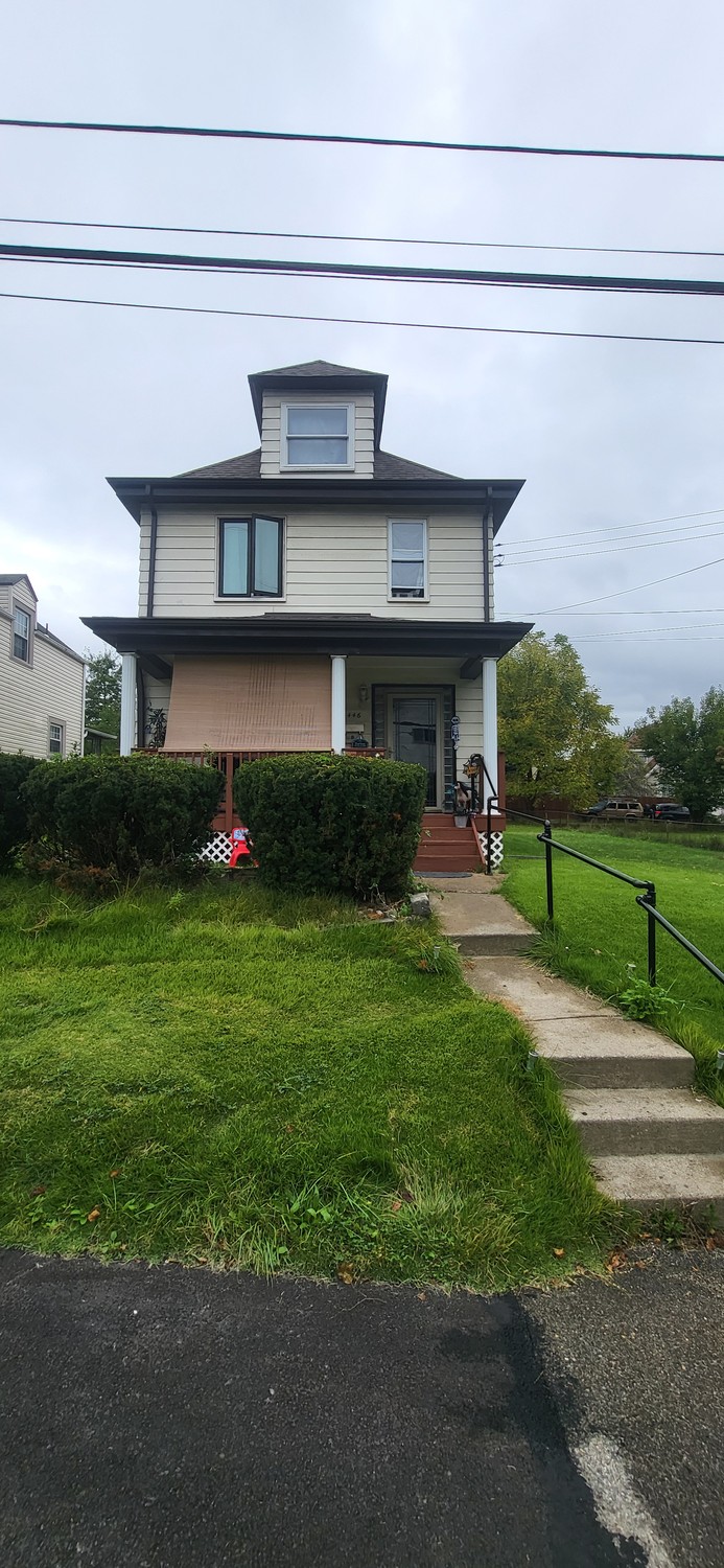 1446 Orator STREET — photo 1
