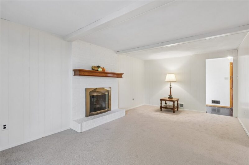 5696 Glenn Hill Dr — photo 4