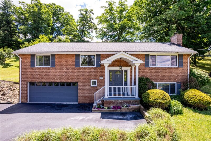109 Westview Dr