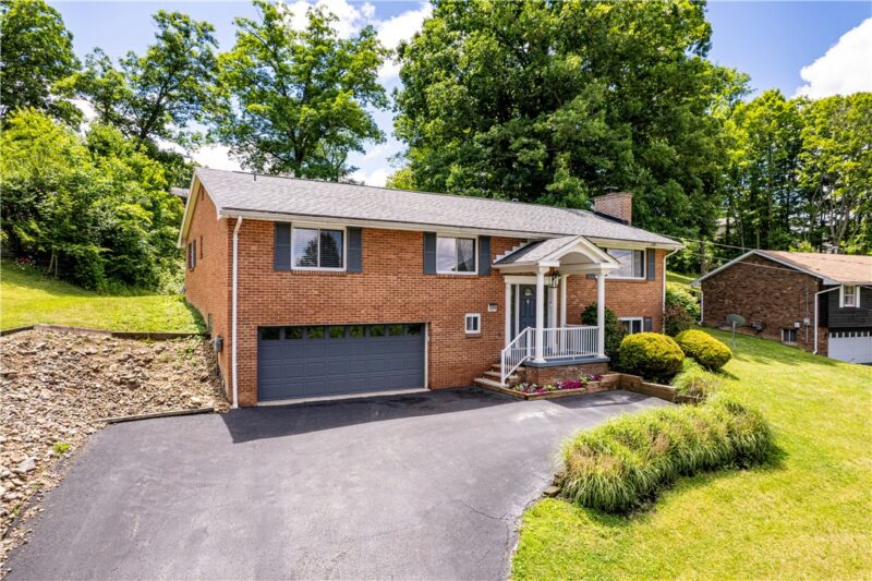 109 Westview Dr — photo 2