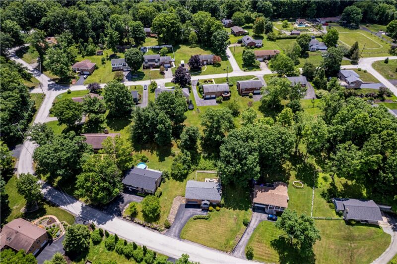 109 Westview Dr — photo 4