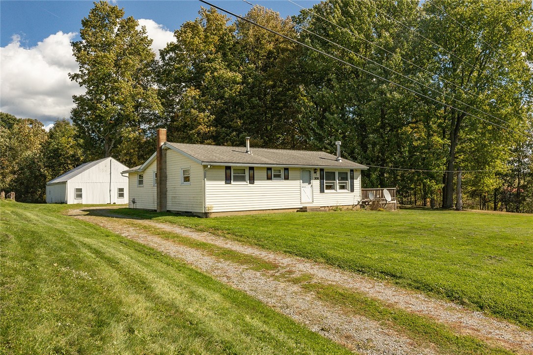 308 Bradley Rd — photo 1