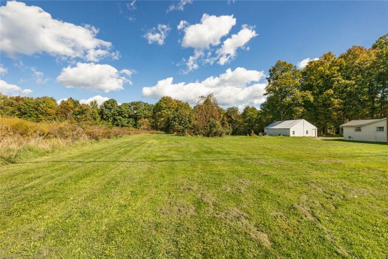 308 Bradley Rd — photo 6