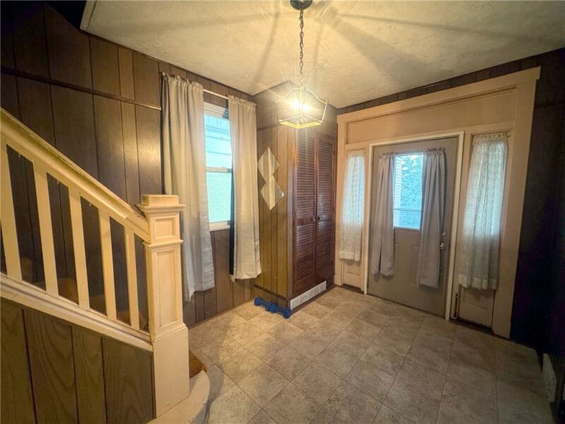 4052 Franklin Rd — photo 3