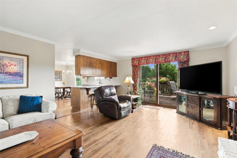 950 Broad Meadow Drive — photo 5