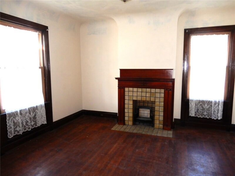 515 W Main Street — photo 4