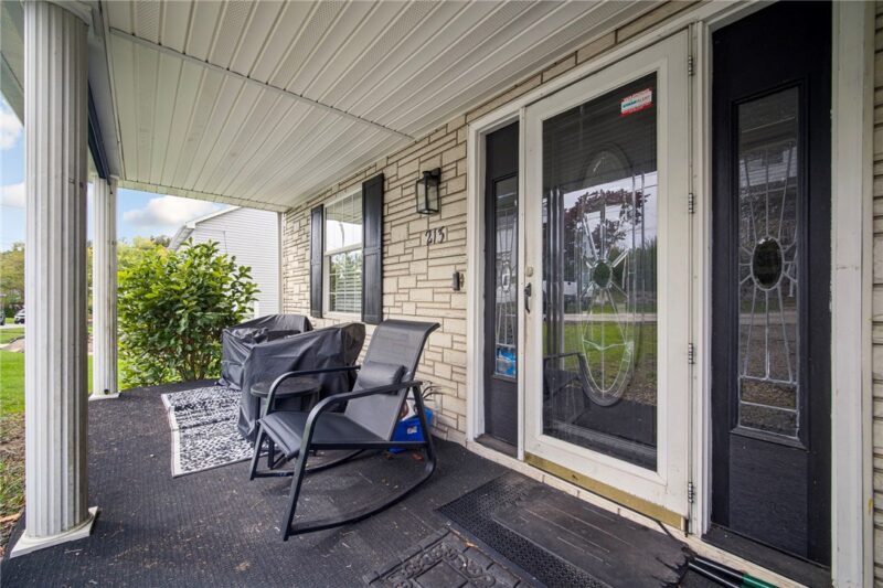213 Hill St — photo 2