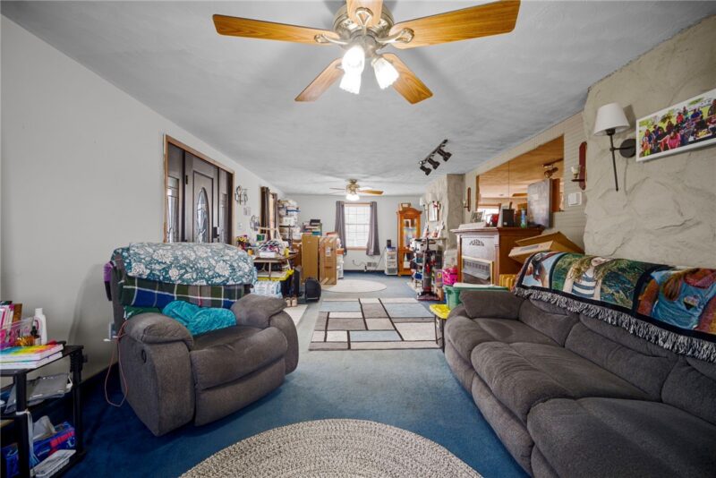 213 Hill St — photo 5