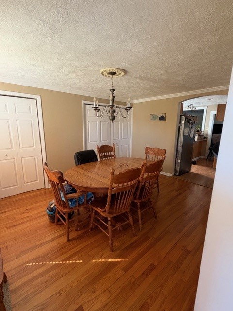 300 Clarendon Ave — photo 8