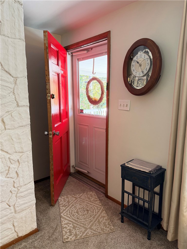 135 Hershey Road — photo 4