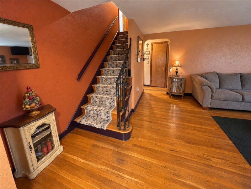 218 Mifflin St — photo 8