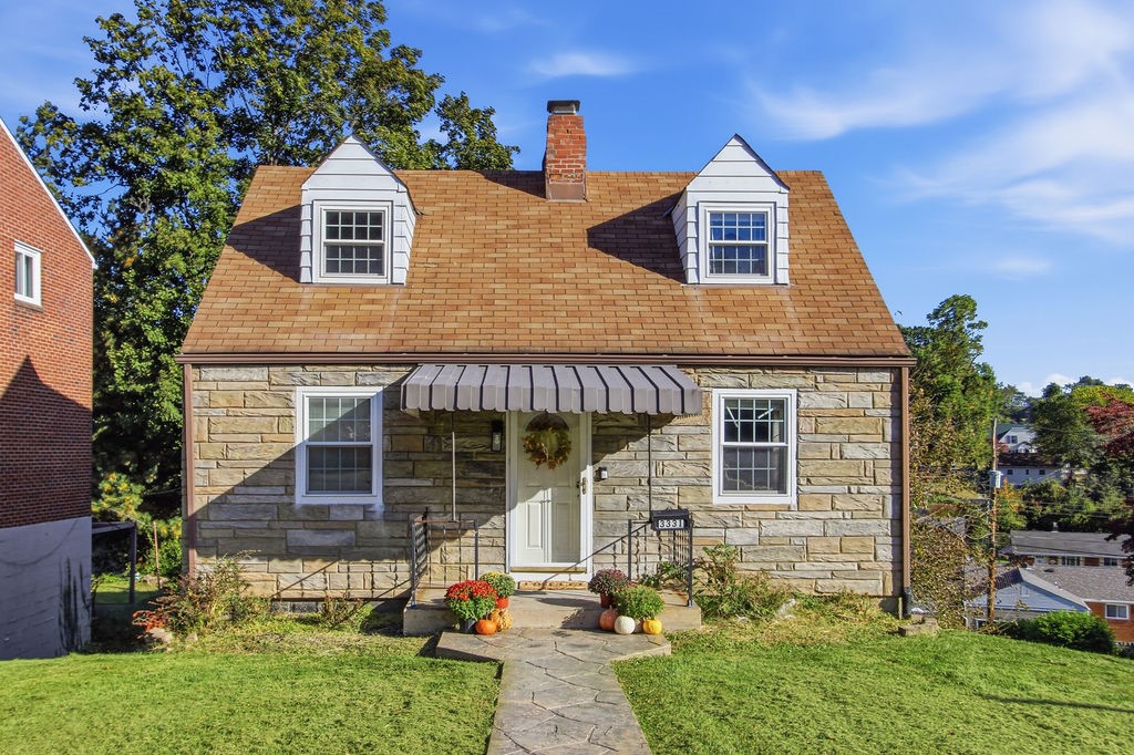 3331 Wallace Drive — photo 1