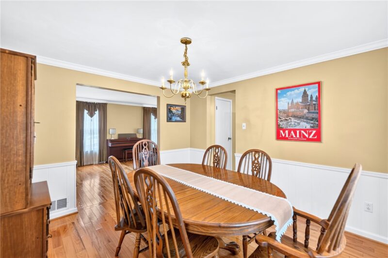 1254 McKnight Dr — photo 8