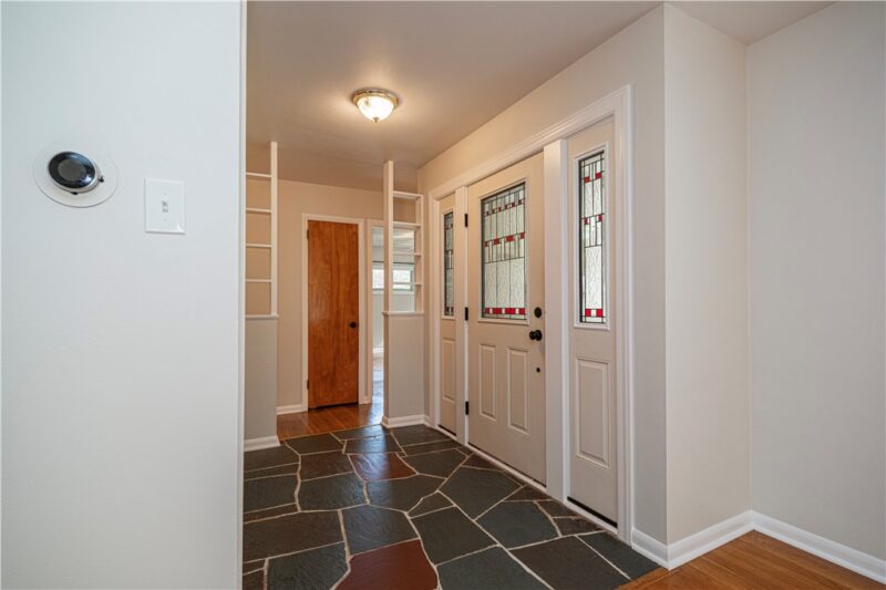 2030 Dutch Ridge Rd — photo 2