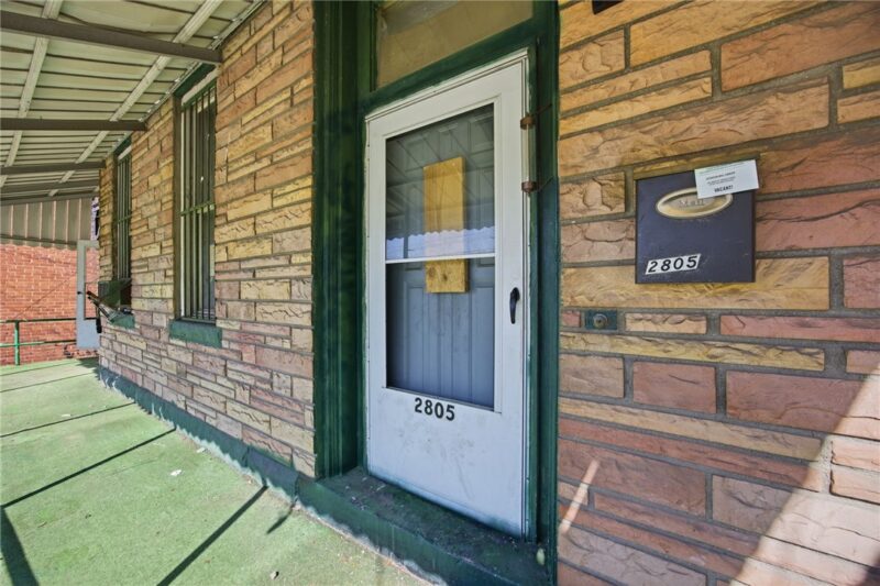 2803-2805 Wylie Ave — photo 5