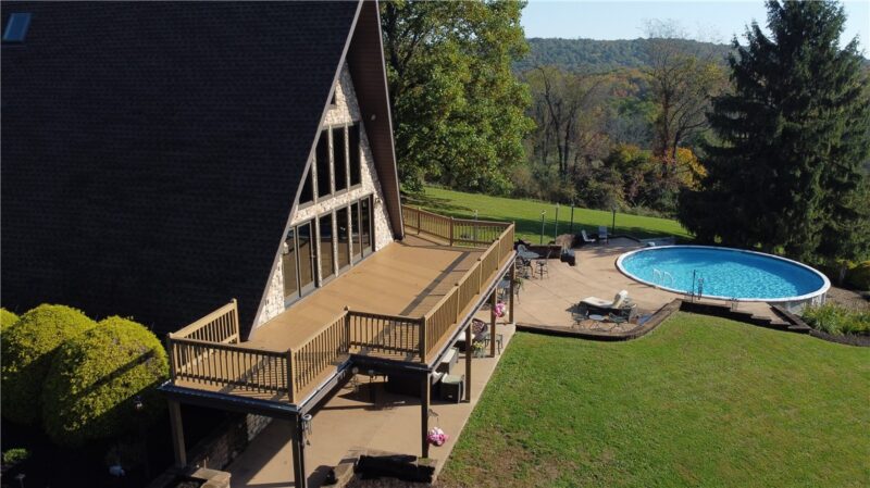 615 Strawcutter Road — photo 4