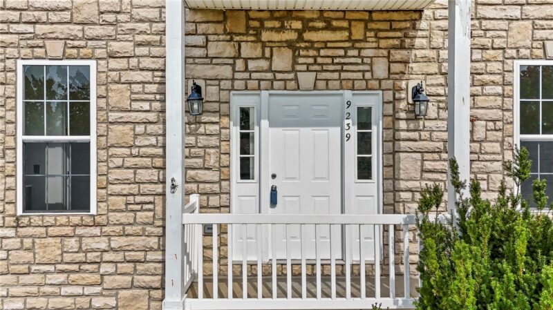 9239 Marshall Rd — photo 2