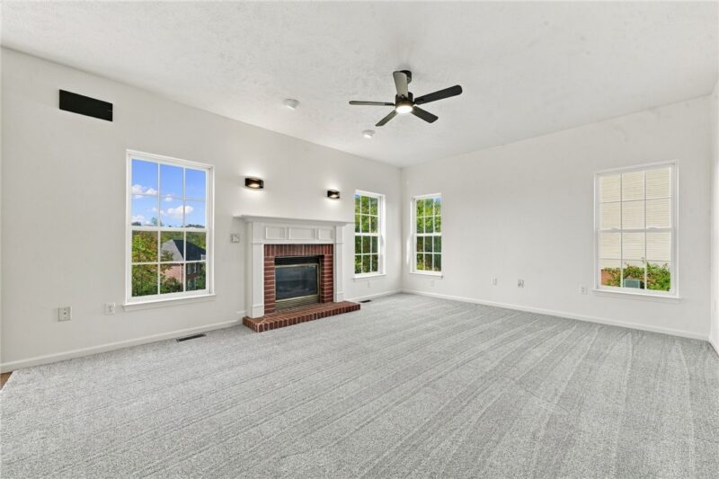 114 Winslow Court — photo 6