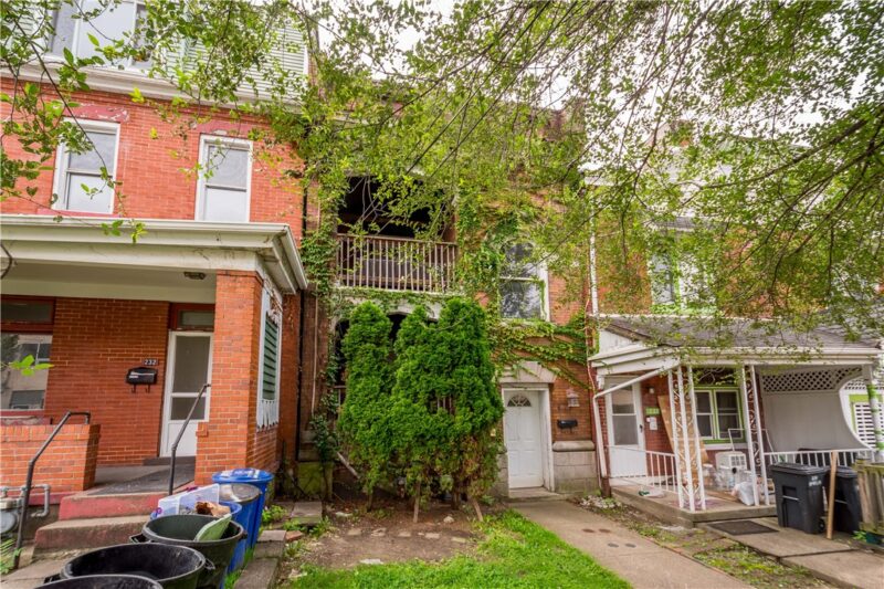 230 OPHELIA STREET — photo 2