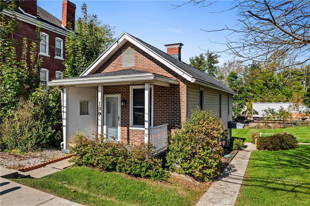199 Latimer Avenue — photo 1