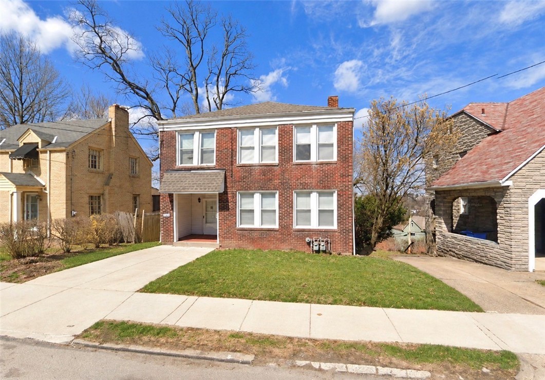 2716 Pioneer Ave — photo 1