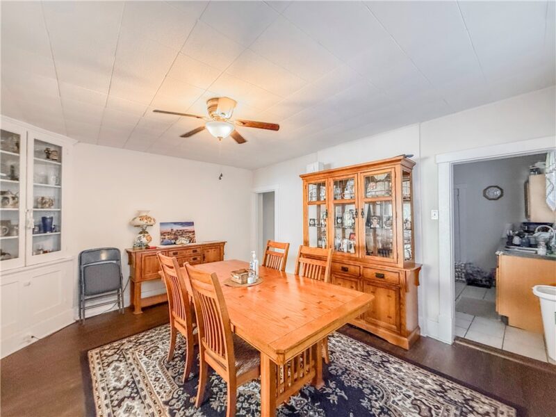2716 Pioneer Ave — photo 6