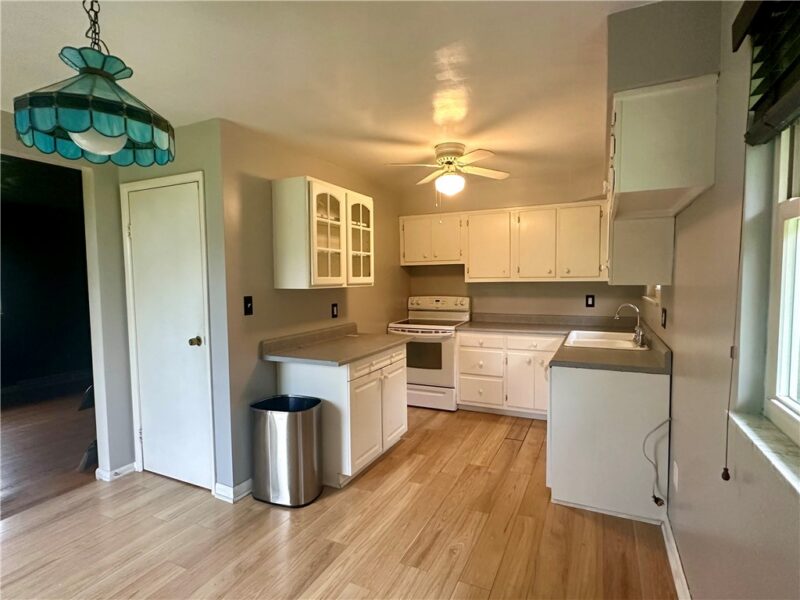 152 Autumn Dr — photo 8