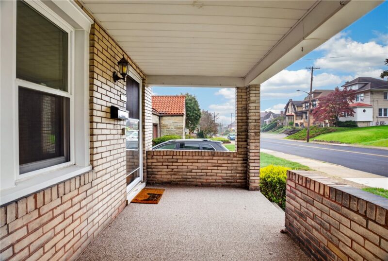 3450 Shadeland Ave — photo 3