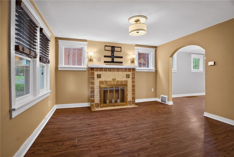 3450 Shadeland Ave — photo 4