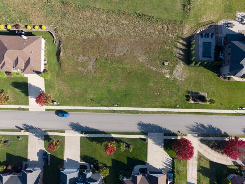 205 Tudor Lane — photo 2