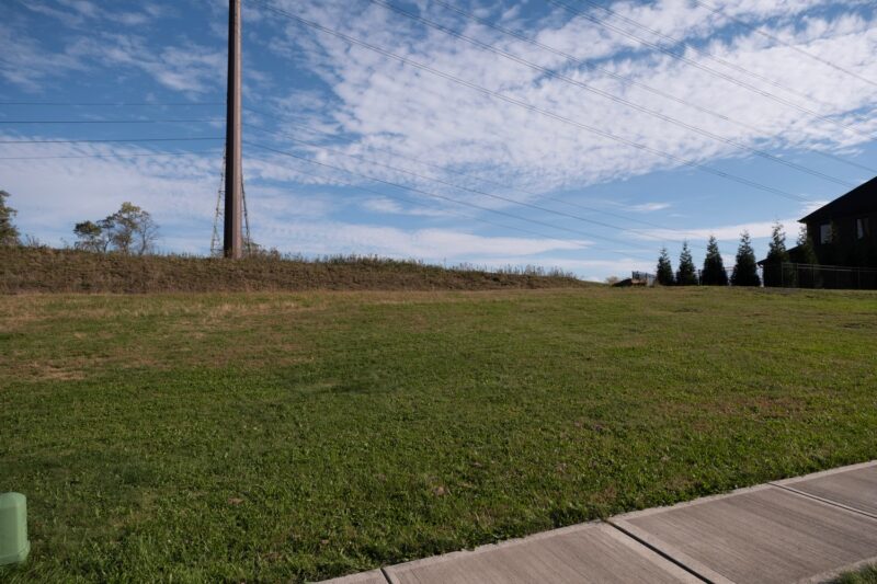 205 Tudor Lane — photo 4