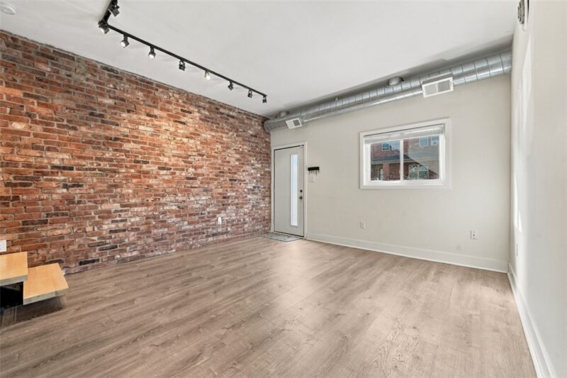 4817 Dearborn St — photo 5