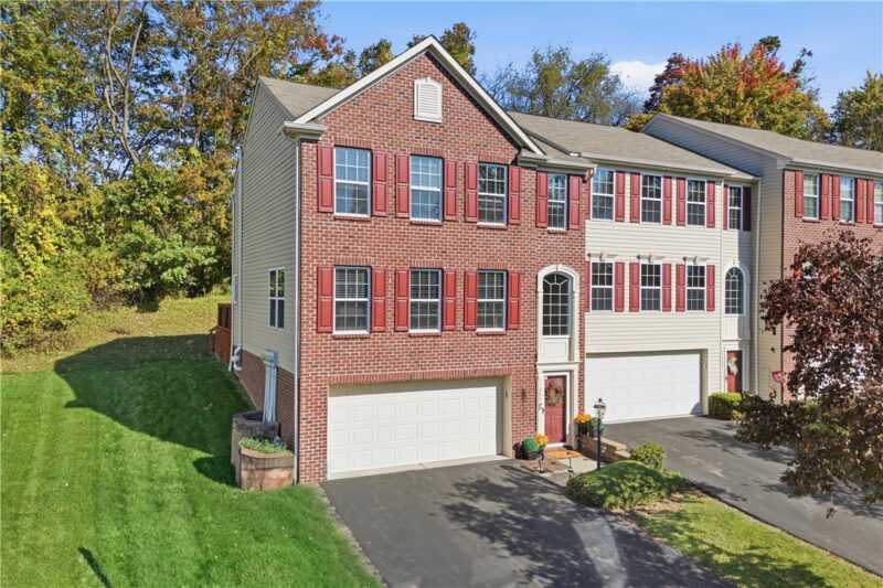 265 Corey Dr — photo 2