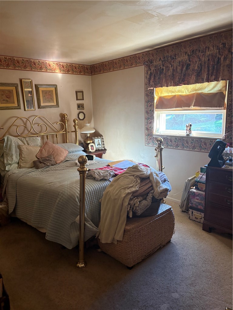 302 Castle Dr — photo 6
