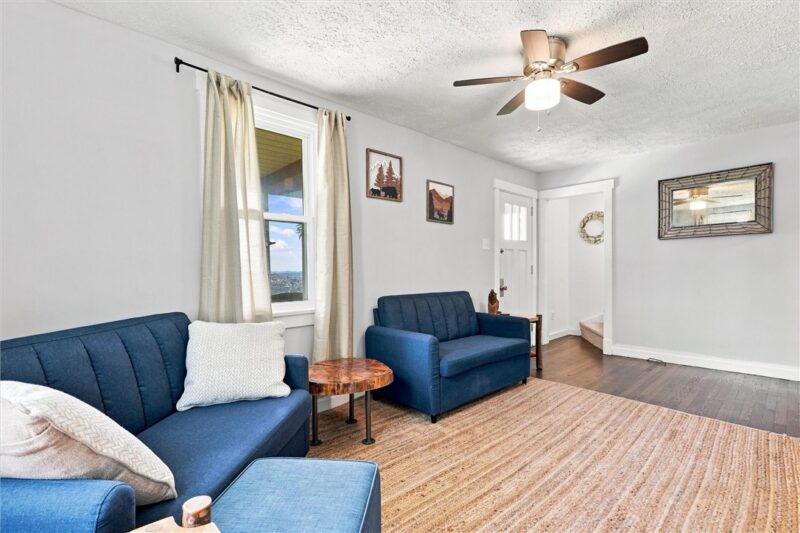 2133 E Beckert Ave — photo 7