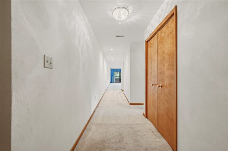 3885 Brookside Lane 402 — photo 4