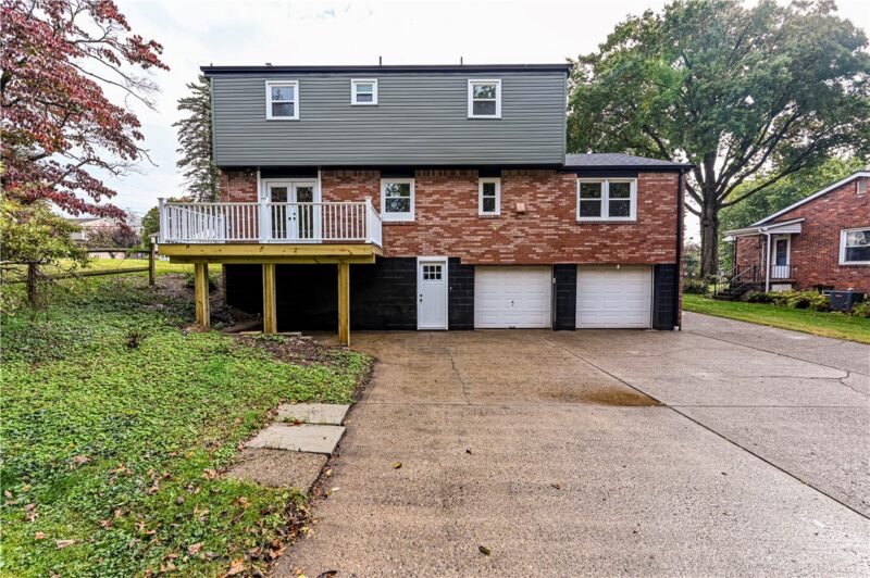 525 Westland Drive — photo 2