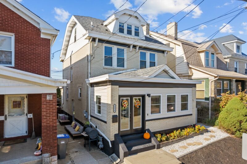 3256 Eastmont Avenue — photo 2