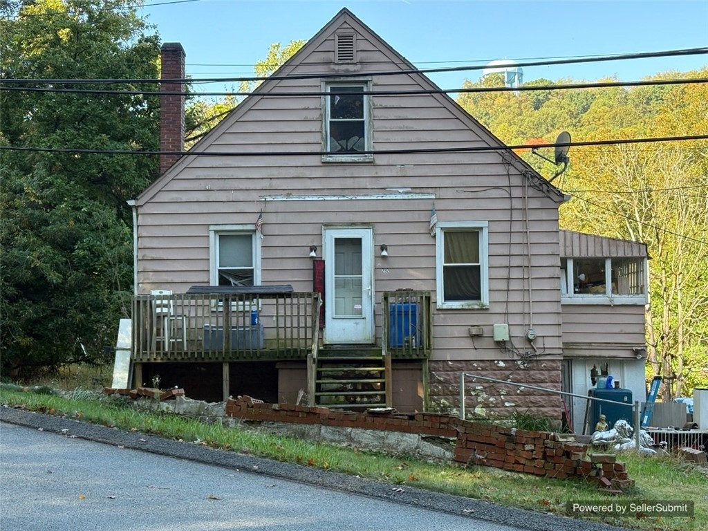 292 Saunders Station Rd — photo 1